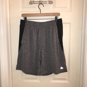 💥GUC! Men's Large RBX Active Shorts